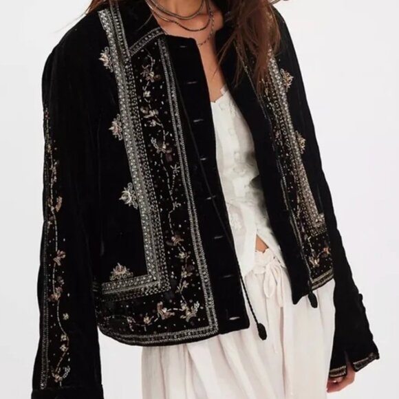 NWT   Free People Maxxie Embellished Velvet Jacket – Black/Gold  Small SOLD OUT - Picture 2 of 16
